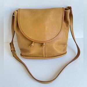 Vintage Coach Leather Saddle Tan Drawstring Shoulder Bag
